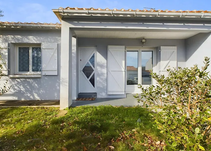 Bourg D'olonne Sur Mer, Charmante Maison Pour 6 *