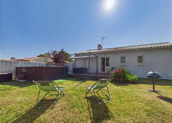 Bourg D'olonne Sur Mer, Charmante Maison Pour 6 Les Sables-d'Olonne