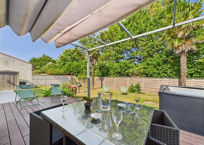 Bourg D'olonne Sur Mer, Charmante Maison Pour 6 Holiday home *